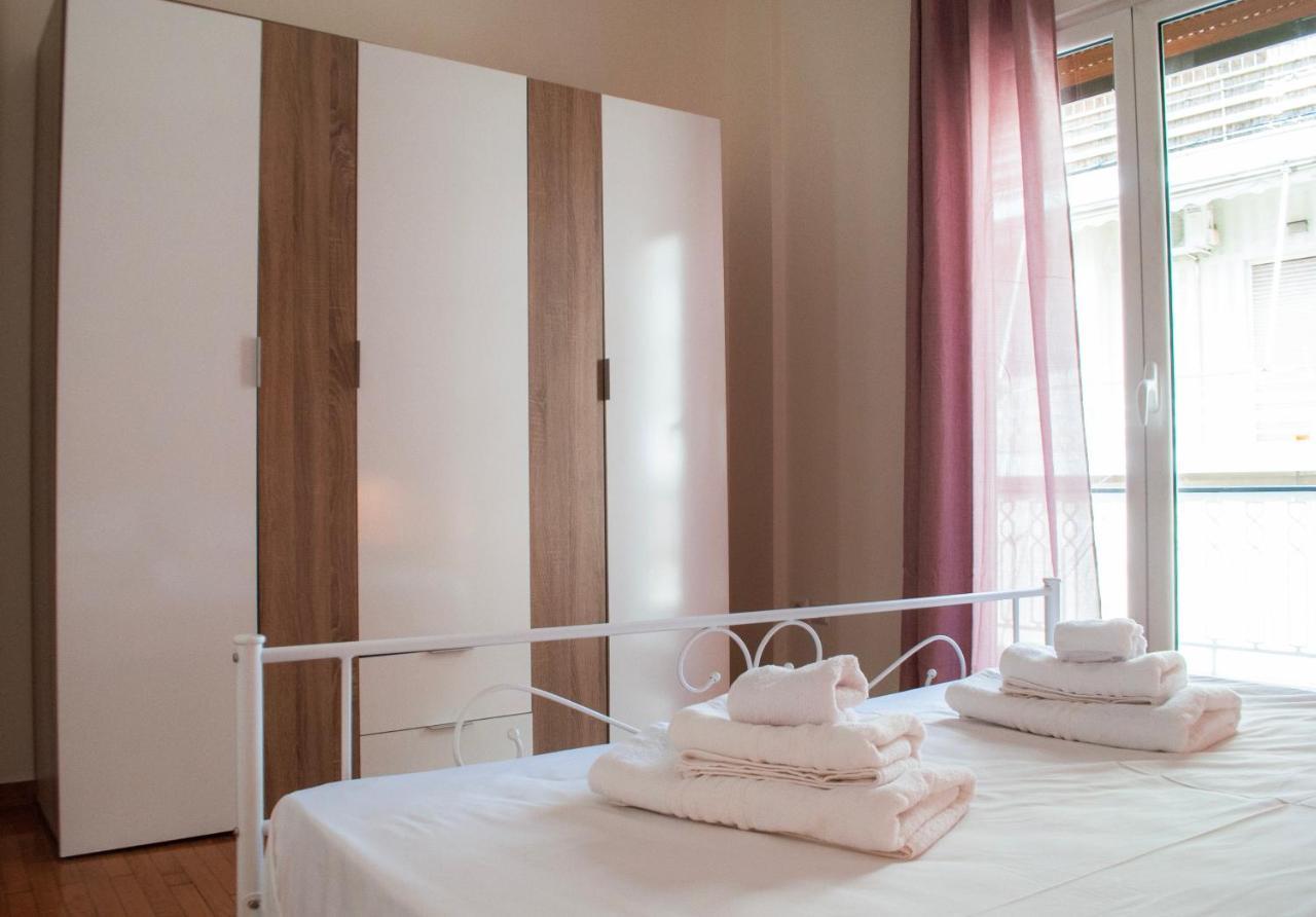 Your Comfy Apartment In Acropolis Area Athena Bagian luar foto