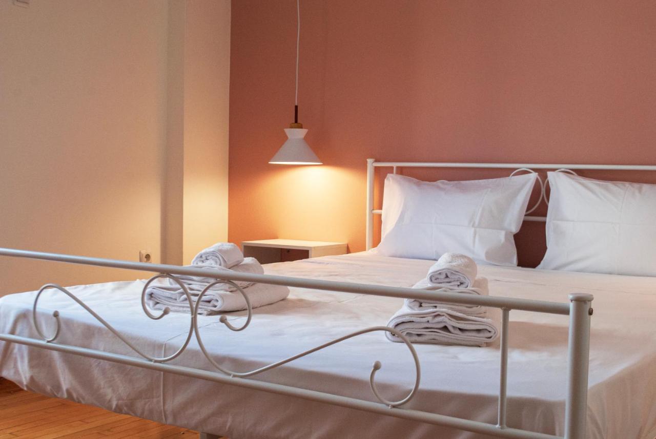 Your Comfy Apartment In Acropolis Area Athena Bagian luar foto