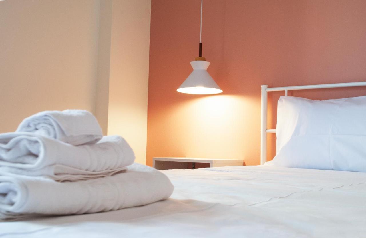 Your Comfy Apartment In Acropolis Area Athena Bagian luar foto