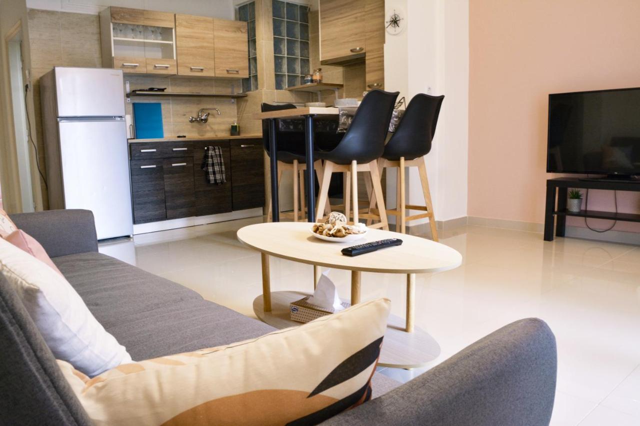 Your Comfy Apartment In Acropolis Area Athena Bagian luar foto