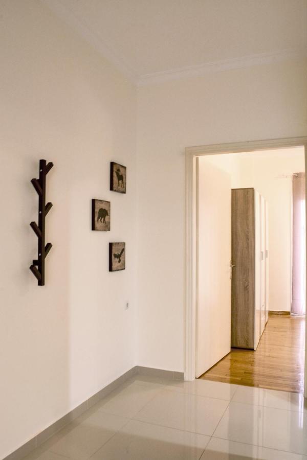 Your Comfy Apartment In Acropolis Area Athena Bagian luar foto